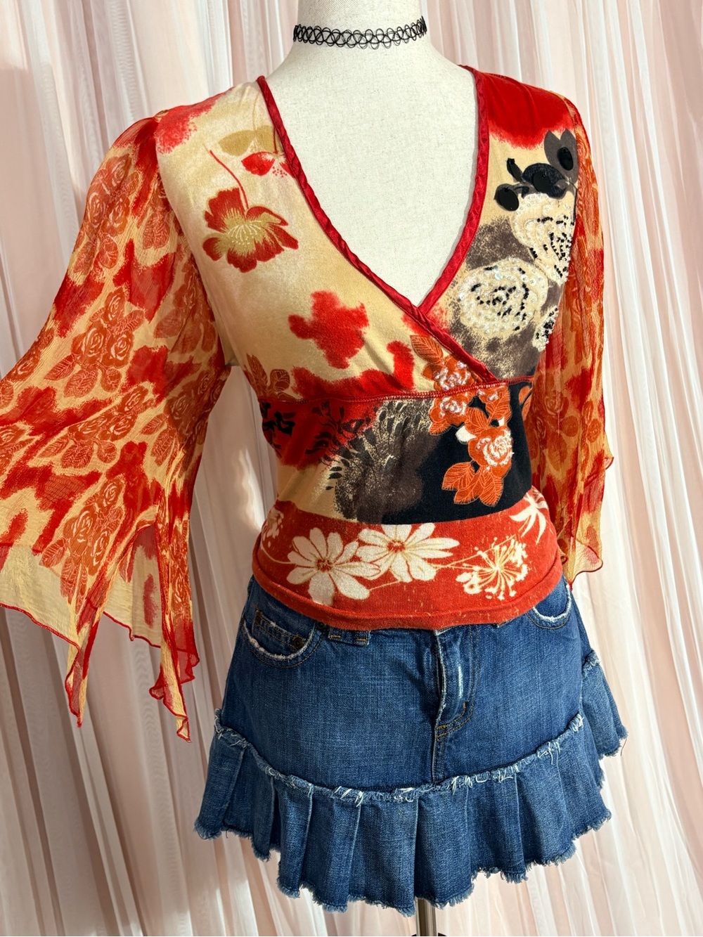 Floral V-Neck Mixed Print Blouse in Red and Cream
